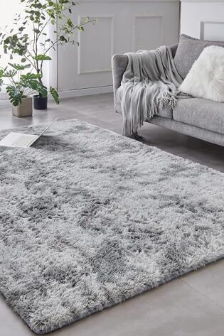 Alfombra de felpa TABAYON de 4x6 pies muy