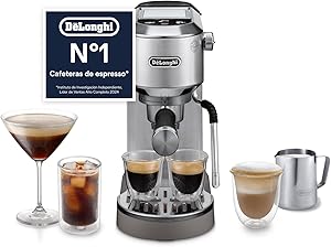 De’Longhi Dedica Duo: ¡Chollo -43% Dto! Cafetera Espresso Manual Compacta con Espumador de Leche Manual, para Espresso, Cappuccino y Cold Brew, Iconos Táctiles en Color, Ancho 15 cm, Metal (EC890.M)