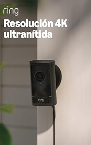 Ring Cámara exterior Pro con enchufe | Cámara de seguridad | Retinal Vision 4K,